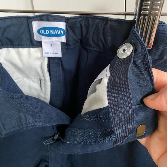 6y Old Navy Blue Chino Shorts (almost new) - Picture 3 of 3